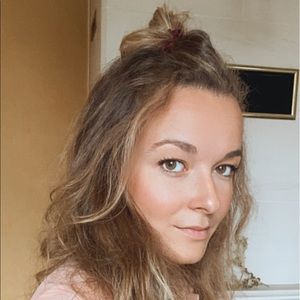 Meet your Posher, Pauline